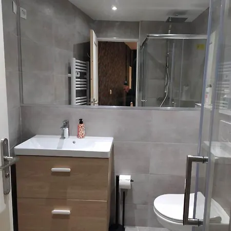 Studio Autonome Cosy à 2km de Roissy en France Vaudherland Extérieur photo