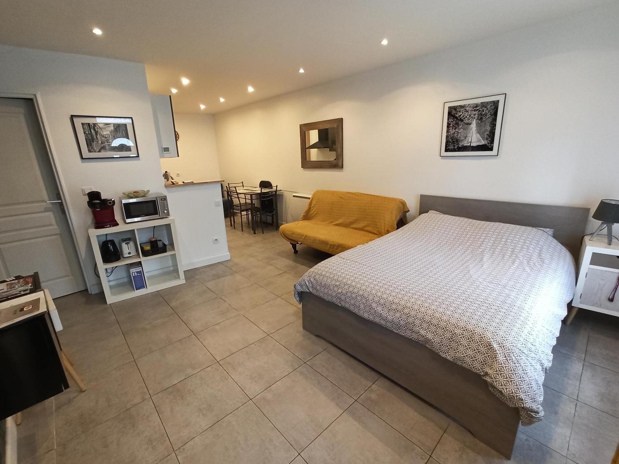 Autonome Cosy A Paris Cdg Vaudherland